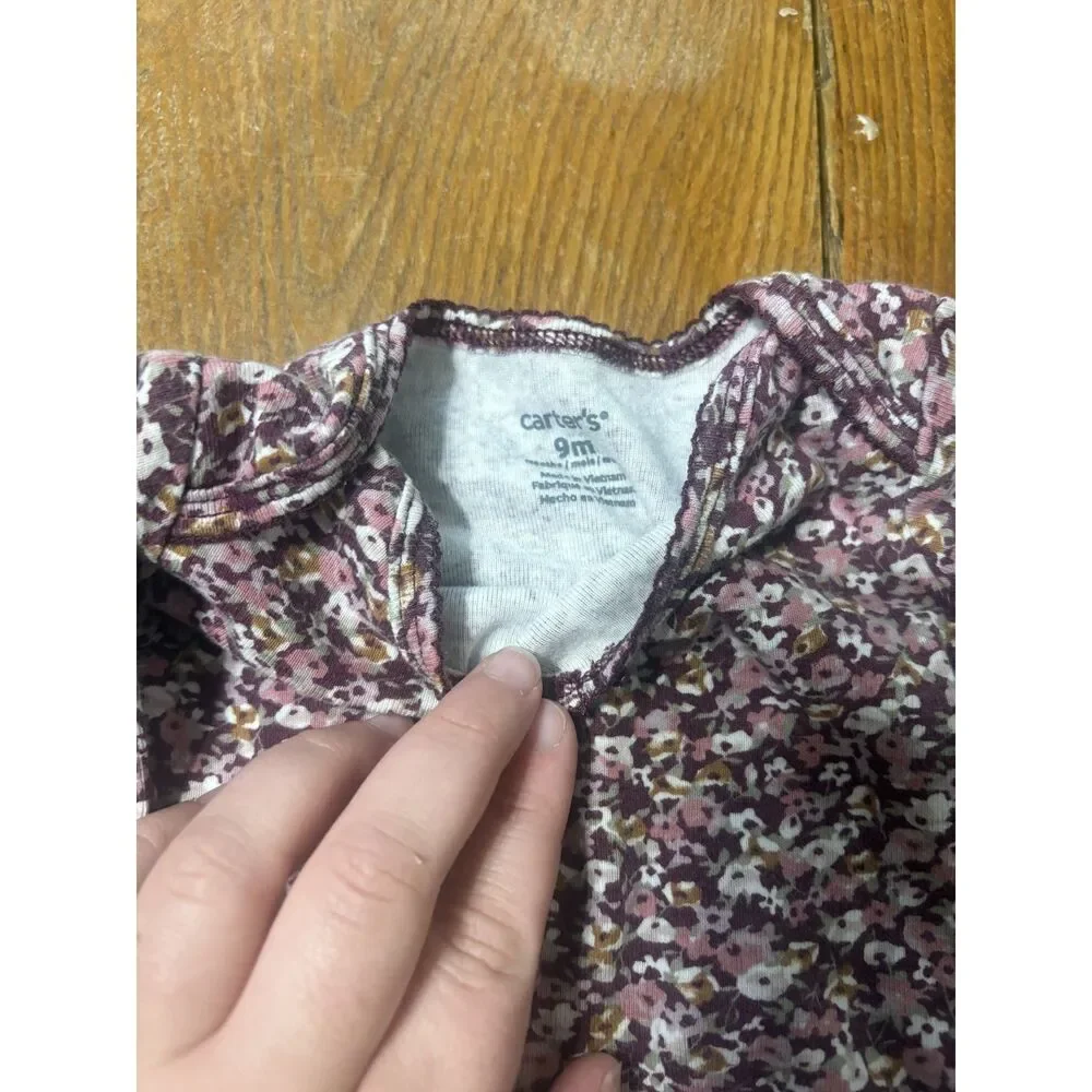 2 Carter's 9M Snap Baby Girl Bodysuit Stripes and Flowers